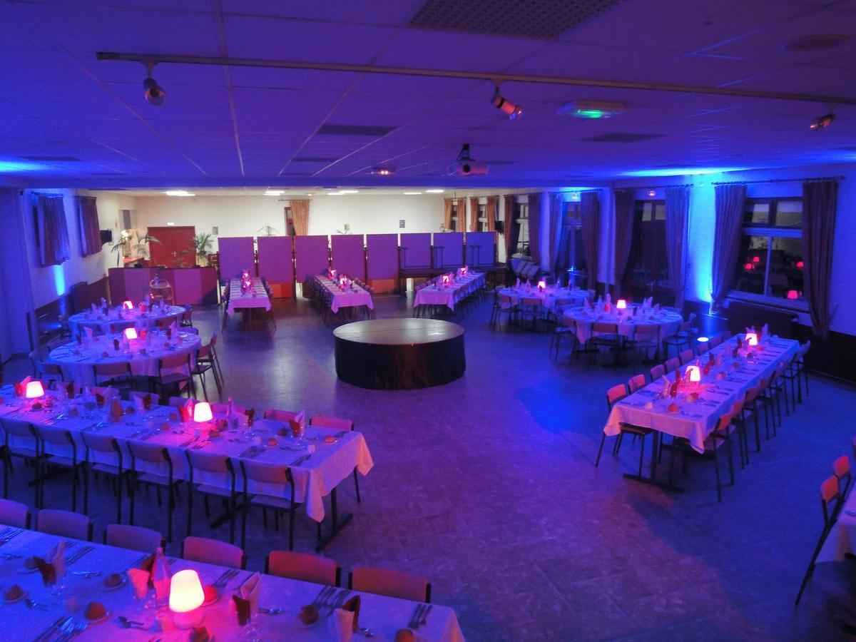 Hotel Restaurant La Grenouillere Vitre  Ngoại thất bức ảnh