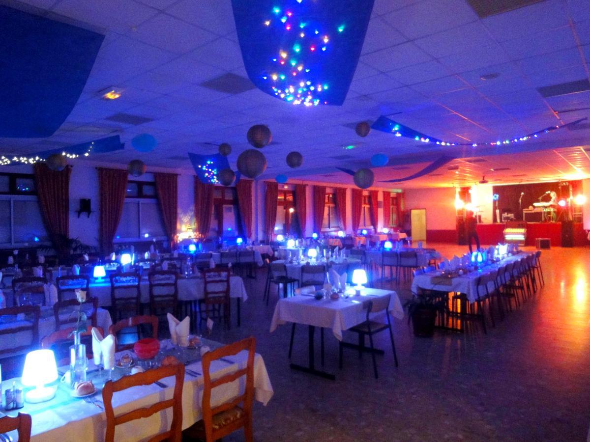 Hotel Restaurant La Grenouillere Vitre  Ngoại thất bức ảnh